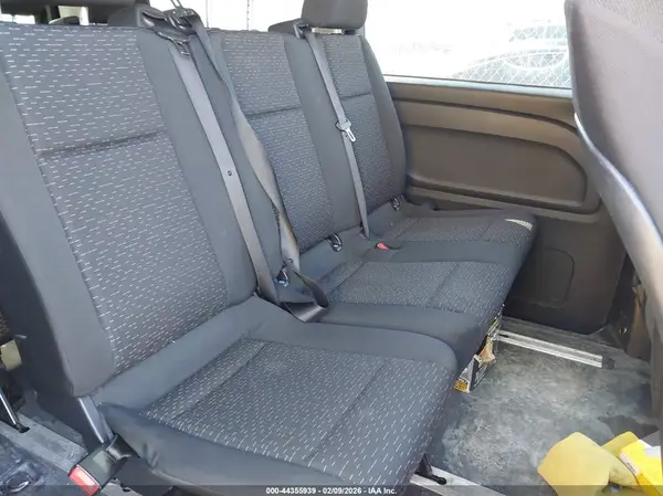 W1WV0FEYXP4335300 2023 MERCEDES-BENZ METRIS - Image 8
