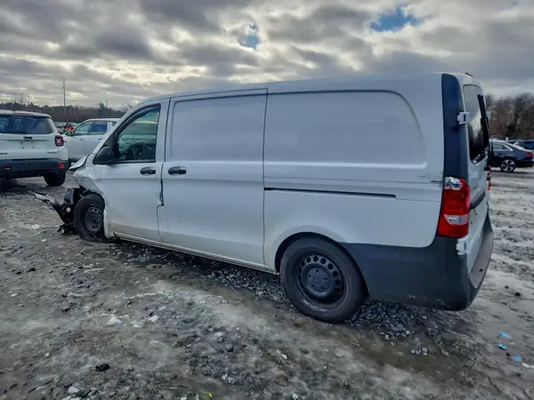 W1YV0BEY2M3906117 2021 MERCEDES-BENZ METRIS - Image 2