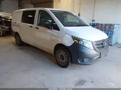 W1YV0BEY2N3964584 2022 MERCEDES-BENZ METRIS