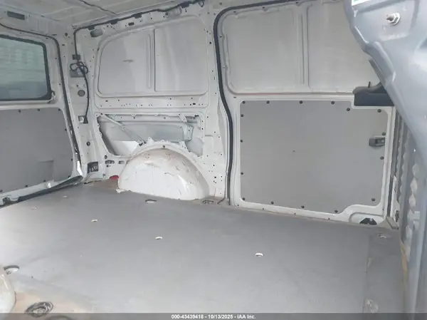 W1YV0BEY2N3964584 2022 MERCEDES-BENZ METRIS - Image 8