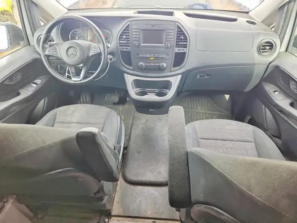 W1YV0BEY4L3749902 2020 MERCEDES-BENZ METRIS - Image 8