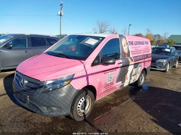 W1YV0BEY4M3833509 2021 MERCEDES-BENZ METRIS - Image 2
