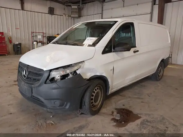 W1YV0BEY6L3760724 2020 MERCEDES-BENZ METRIS - Image 2