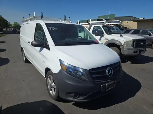 W1YV0BEY7L3684740 2020 MERCEDES-BENZ METRIS - Image 8