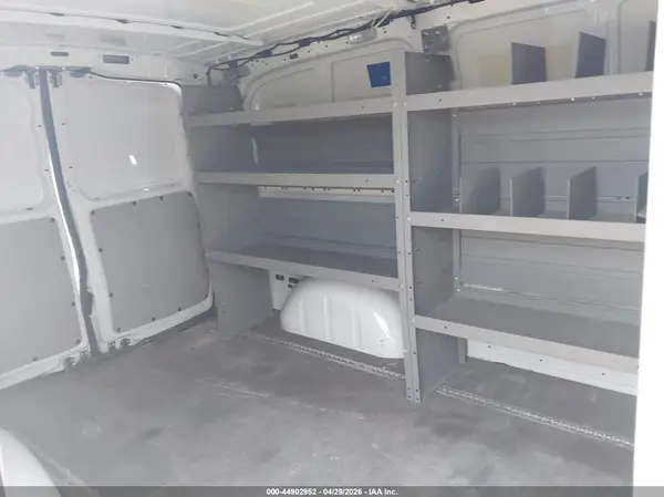 W1YV0BEY7L3757556 2020 MERCEDES-BENZ METRIS - Image 8