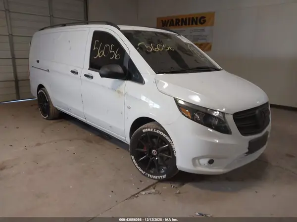 W1YV0BEY7N4114430 2022 MERCEDES-BENZ METRIS - Image 1