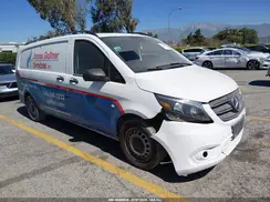 W1YV0CEY1P4220476 2023 MERCEDES-BENZ METRIS