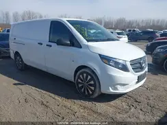 W1YV0CEY2P4218462 2023 MERCEDES-BENZ METRIS