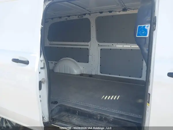 W1YV0CEY2P4218462 2023 MERCEDES-BENZ METRIS - Image 8