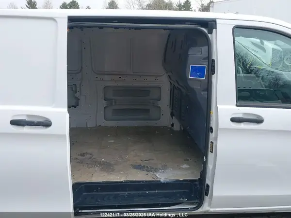 W1YV0CEY3L3753395 2020 MERCEDES-BENZ METRIS - Image 8