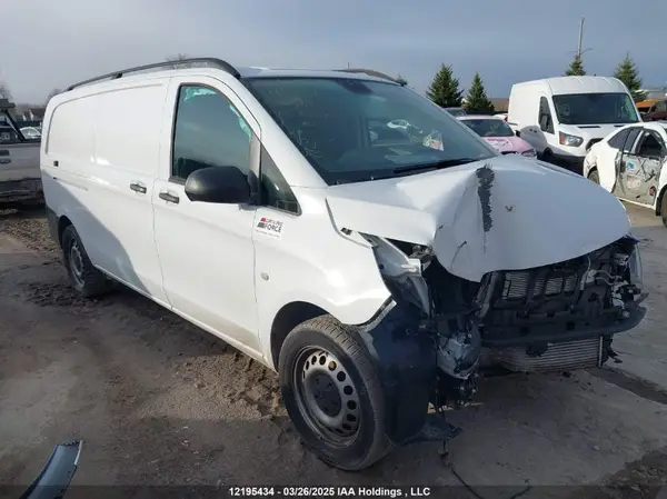 W1YV0CEY3P4280243 2023 MERCEDES-BENZ METRIS - Image 1