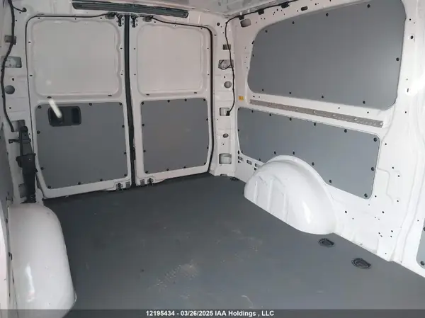W1YV0CEY3P4280243 2023 MERCEDES-BENZ METRIS - Image 8
