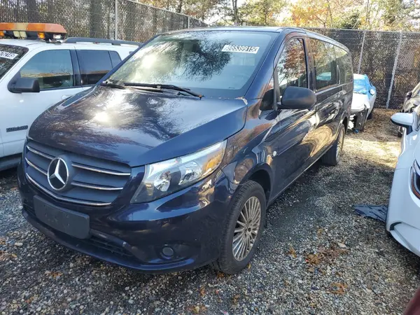 W1YV0CEY4N3977097 2022 MERCEDES-BENZ METRIS - Image 1
