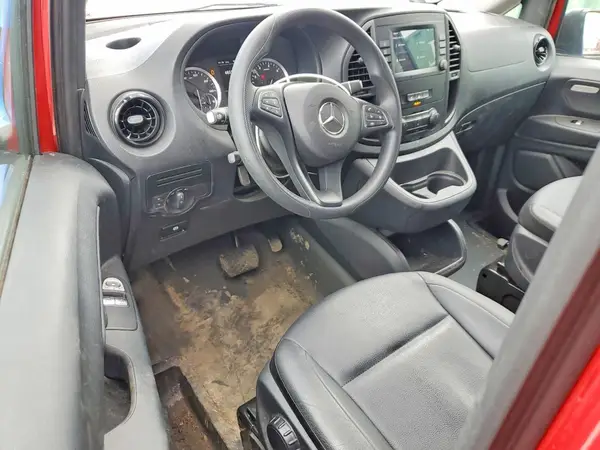 W1YV0CEY5P4311055 2023 MERCEDES-BENZ METRIS - Image 8