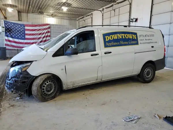 W1YV0CEY6M3857204 2021 MERCEDES-BENZ METRIS - Image 1