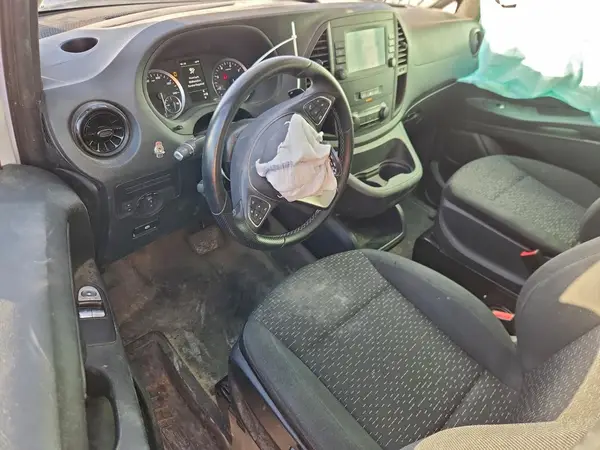 W1YV0CEY6P4266949 2023 MERCEDES-BENZ METRIS - Image 8