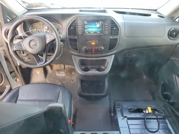 W1YV0CEY7P4243471 2023 MERCEDES-BENZ METRIS - Image 8