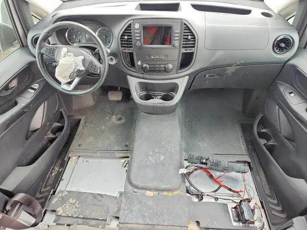 W1YV0CEY7P4322509 2023 MERCEDES-BENZ METRIS - Image 8