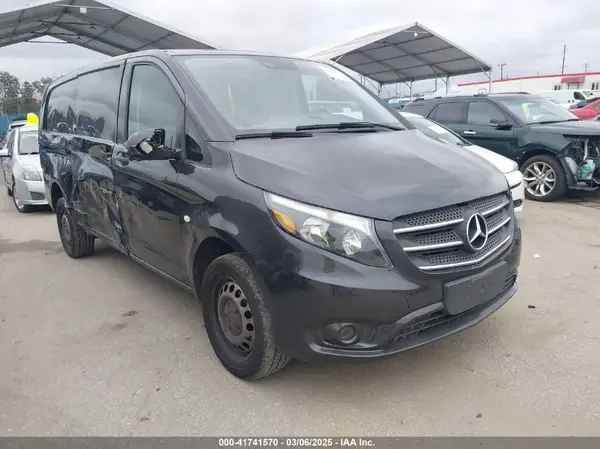 W1YV0CEY8L3716309 2020 MERCEDES-BENZ METRIS - Image 1