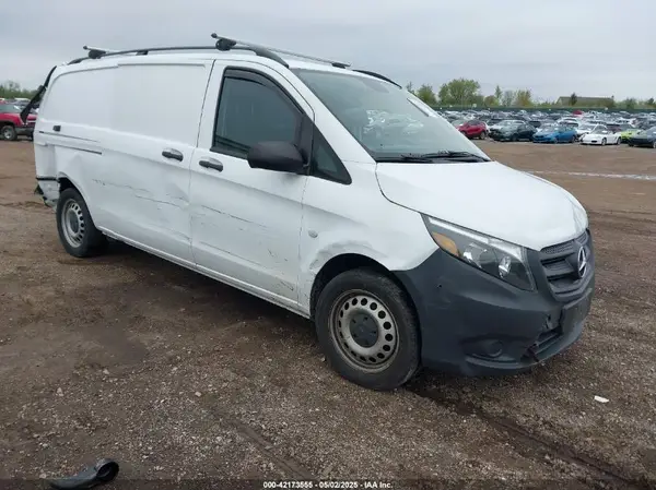 W1YV0CEY8M3839772 2021 MERCEDES-BENZ METRIS - Image 1
