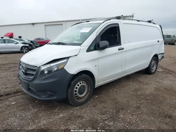W1YV0CEY8M3839772 2021 MERCEDES-BENZ METRIS - Image 2