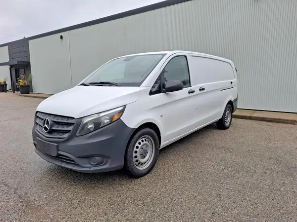 W1YV0CEY9M3867855 2021 MERCEDES-BENZ METRIS - Image 2