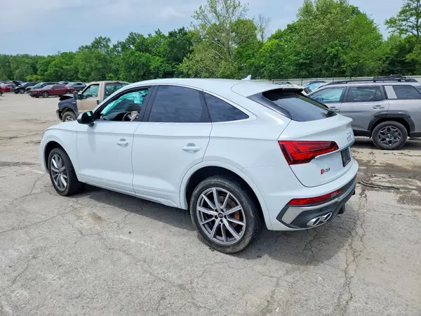 WA114AFY1N2108662 2022 AUDI SQ5 - Image 2