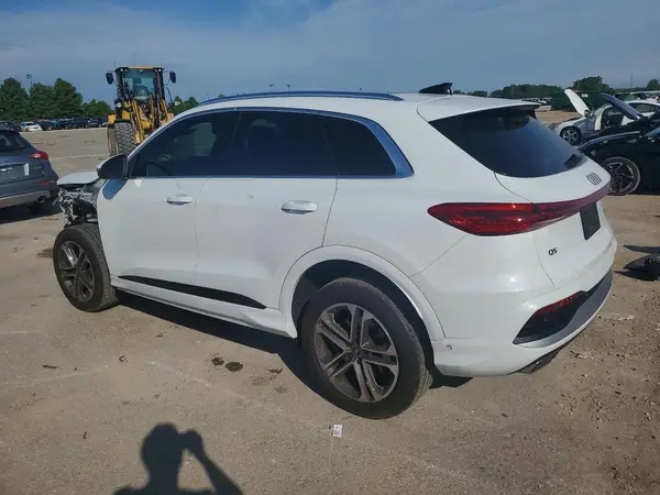 WA11AAGU1S2013471 2025 AUDI Q5 - Image 2