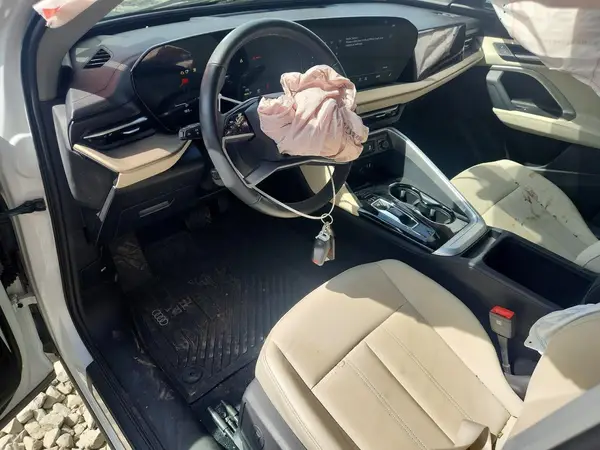 WA11AAGU1S2021750 2025 AUDI Q5 - Image 8