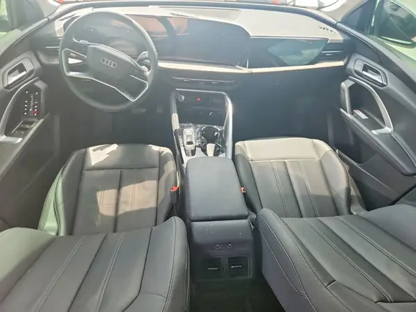 WA11AAGU1S2025555 2025 AUDI Q5 - Image 8