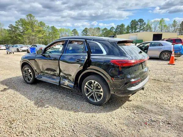 WA11AAGU2S2026424 2025 AUDI Q5 - Image 2