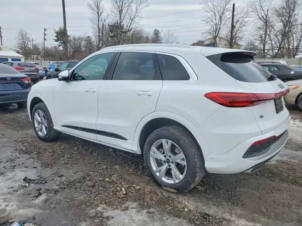 WA11AAGU2S2120657 2025 AUDI Q5 - Image 2