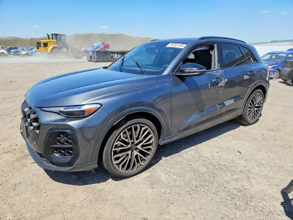 WA125AGU0S2022574 2025 AUDI SQ5 - Image 1