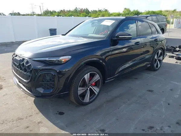 WA125AGU3T2013918 2026 AUDI SQ5 - Image 2