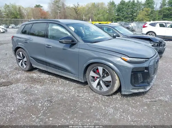 WA125BGF1SA025478 2025 AUDI SQ8 - Image 1