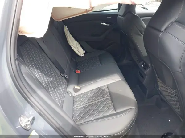 WA125BGF1SA025478 2025 AUDI SQ8 - Image 8