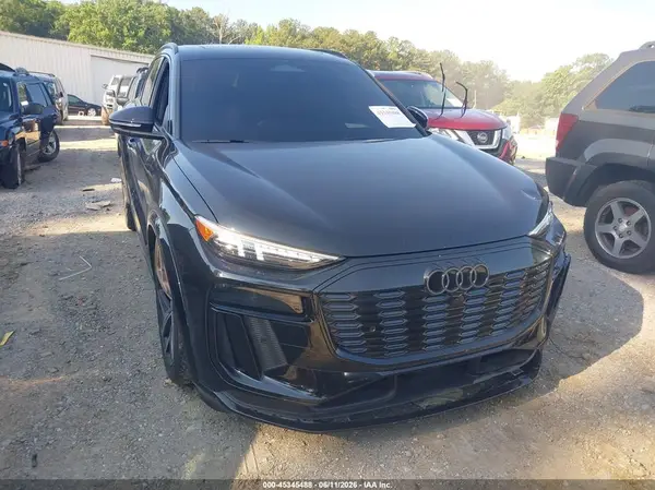 WA125BGF5SA024172 2025 AUDI SQ8