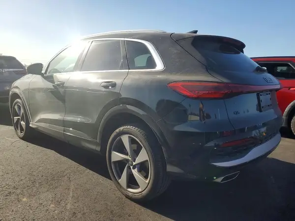 WA12AAGU2S2011118 2025 AUDI Q5 - Image 2