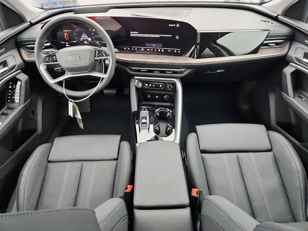 WA12AAGU2S2013337 2025 AUDI Q5 - Image 8