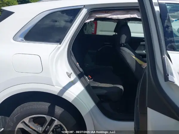 WA12AAGU3S2027196 2025 AUDI Q5 - Image 8