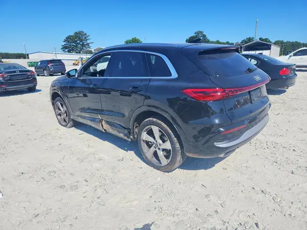 WA12AAGU3S2109851 2025 AUDI Q5 - Image 2