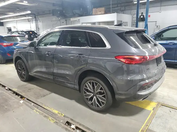 WA12AAGU4S2020693 2025 AUDI Q5 - Image 2