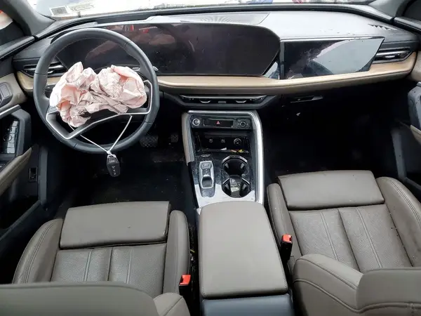 WA12AAGU6S2014216 2025 AUDI Q5 - Image 8