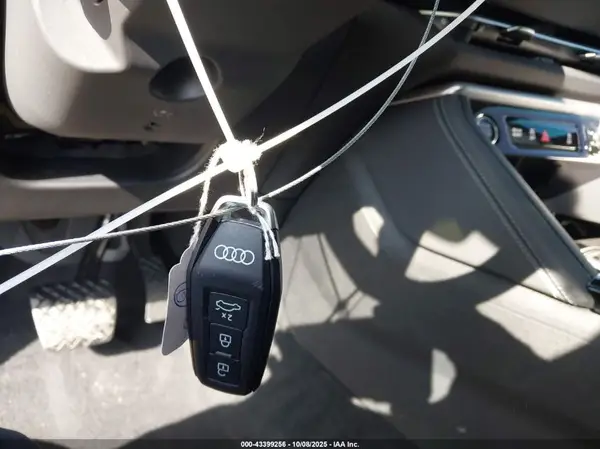 WA12AAGU6S2020551 2025 AUDI Q5 - Image 8