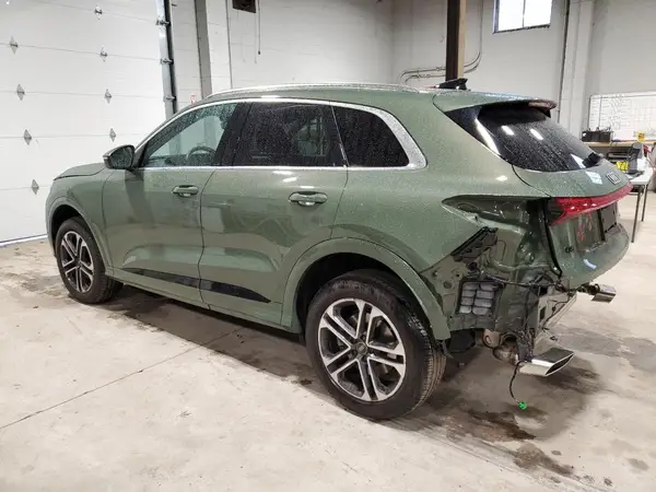 WA12AAGU8S2025802 2025 AUDI Q5 - Image 2