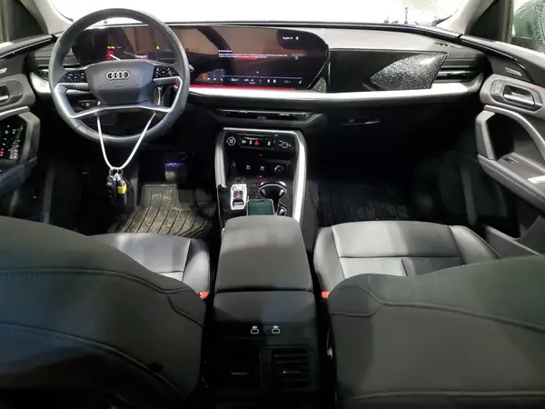 WA12AAGU8S2025802 2025 AUDI Q5 - Image 8