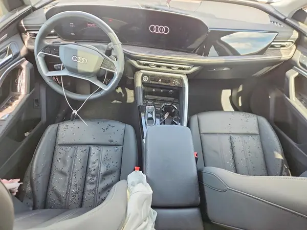WA12AAGU8S2026979 2025 AUDI Q5 - Image 8