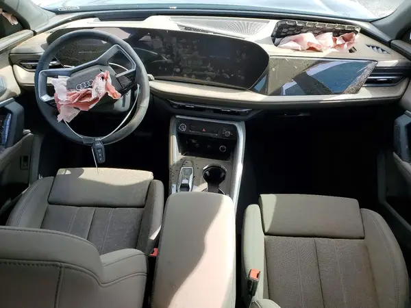 WA12AAGU8S2116228 2025 AUDI Q5 - Image 8