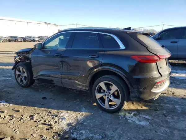 WA12AAGUXS2013294 2025 AUDI Q5 - Image 2
