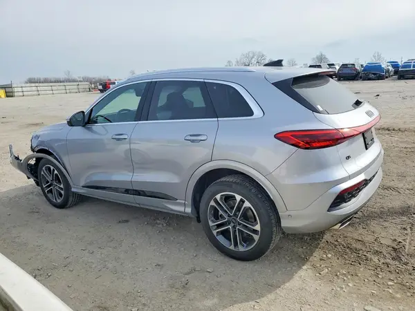 WA12AAGUXS2066111 2025 AUDI Q5 - Image 2